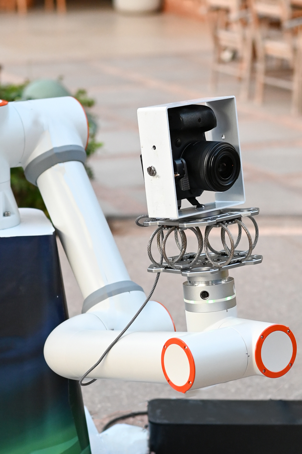glambot-photobooth-rental-athens-greece (1)