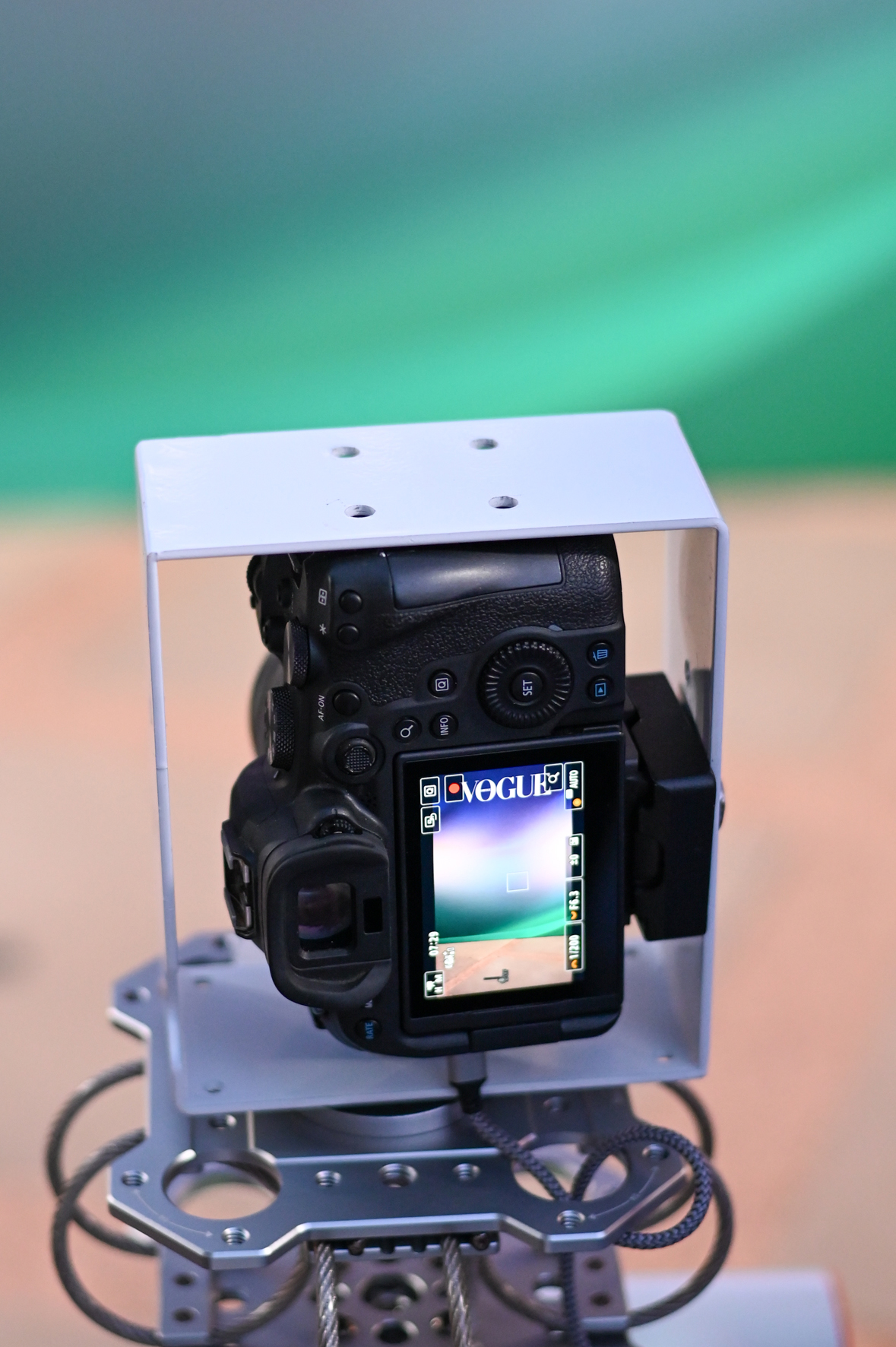 glambot-photobooth-rental-athens-greece (7)